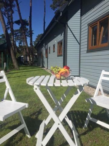 Domki Alex Przy Plazy Dziwnowek Bagian luar foto